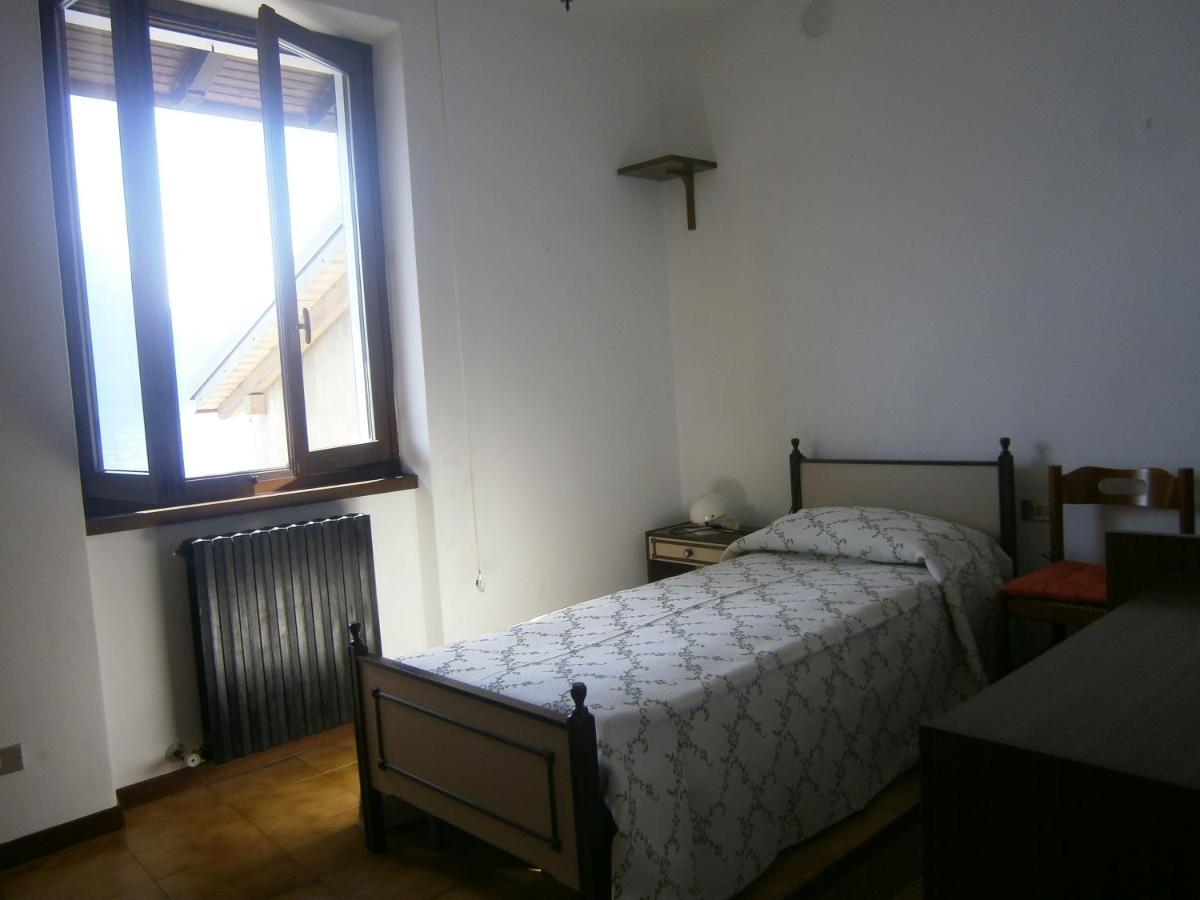 Casa In Riva Al Lago Varenna Eksteriør bilde