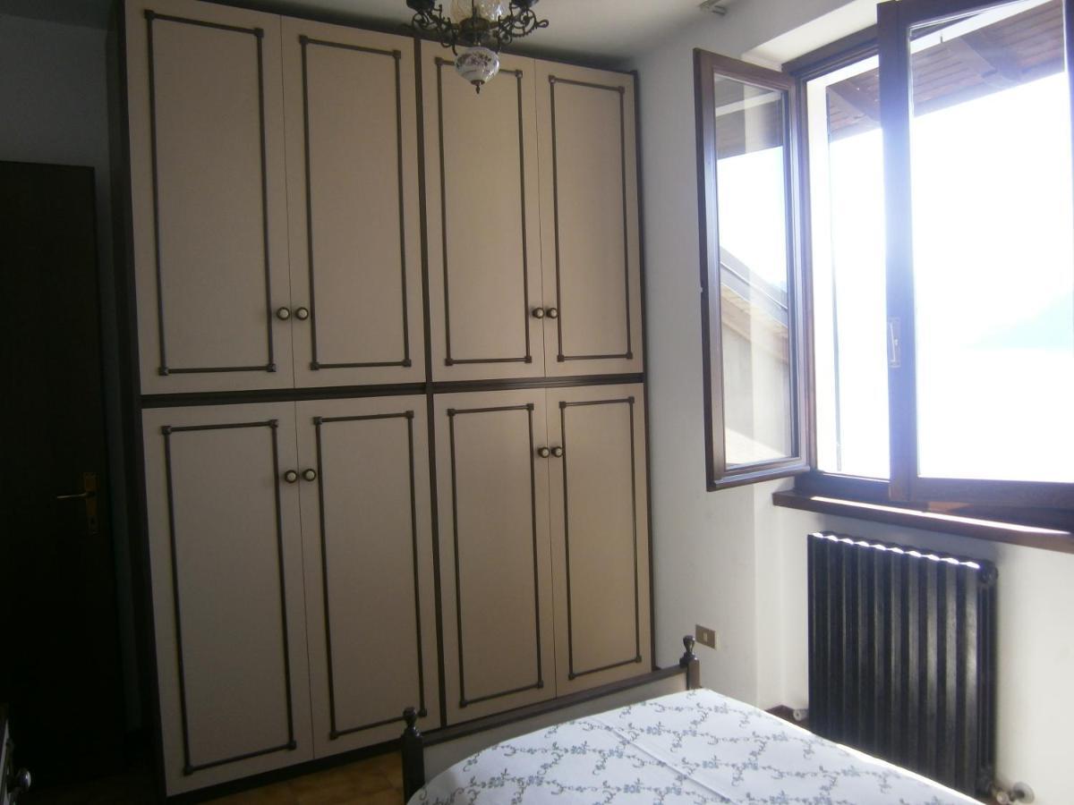 Casa In Riva Al Lago Varenna Eksteriør bilde